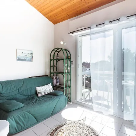 Apartamento Les Fees De Mirbois By Interhome *