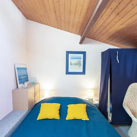 Les Fees De Mirbois By Interhome *