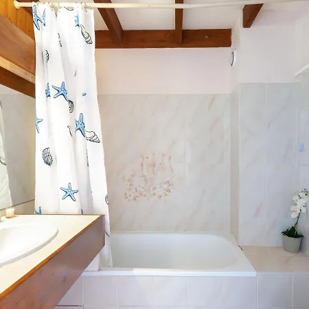 Les Fees De Mirbois By Interhome * Vaux-sur-Mer